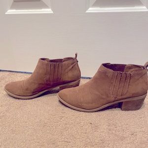 Ankle boot